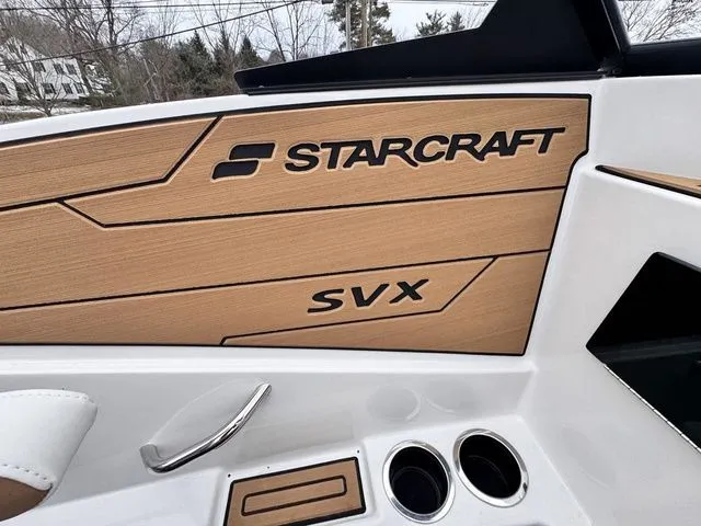 Slide: The Image of Starcraft SVX 210 IO 200hp and Trailer 2026 - 36