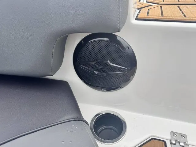 Slide: The Image of Starcraft SVX OB 191 OB w/150hp and Trailer 2026 - 32