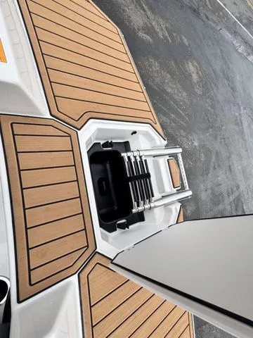Slide: The Image of Starcraft SVX OB 191 w/150hp and Trailer 2026 - 22