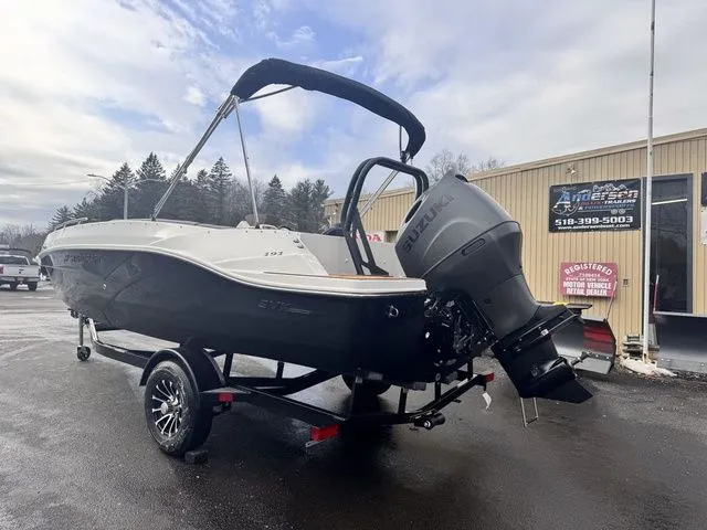 Slide: The Image of Starcraft SVX OB 191 w/150hp and Trailer 2026 - 7