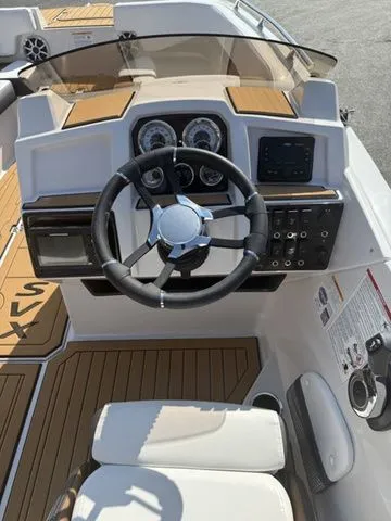 Slide: The Image of Starcraft SVX OB 191 w/140hp and Trailer 2026 - 10