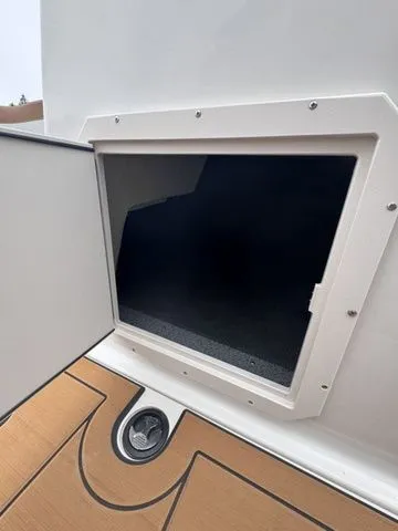 Slide: The Image of Starcraft SVX 210 DC OB w/200hp and Trailer 2026 - 16