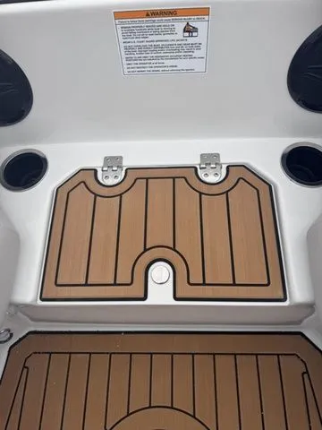 Slide: The Image of Starcraft SVX 210 DC OB w/200hp and Trailer 2026 - 20