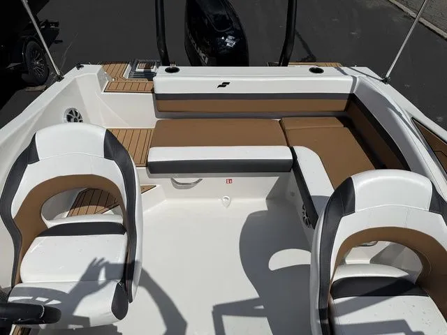 Slide: The Image of Starcraft SVX OB 190 DC OB w/140hp and Trailer 2026 - 10