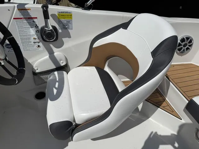 Slide: The Image of Starcraft SVX OB 190 DC OB w/140hp and Trailer 2026 - 18