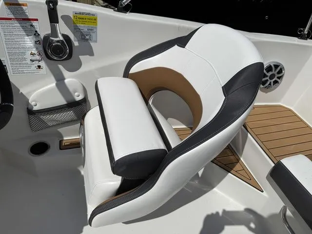 Slide: The Image of Starcraft SVX OB 190 DC OB w/140hp and Trailer 2026 - 19