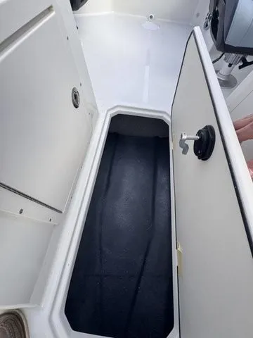 Slide: The Image of Starcraft SVX OB 210 DC OB w/200hp and Trailer 2026 - 18