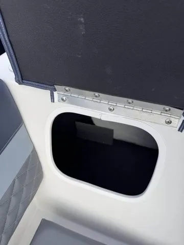 Slide: The Image of Starcraft SVX OB 210 DC OB w/200hp and Trailer 2026 - 32