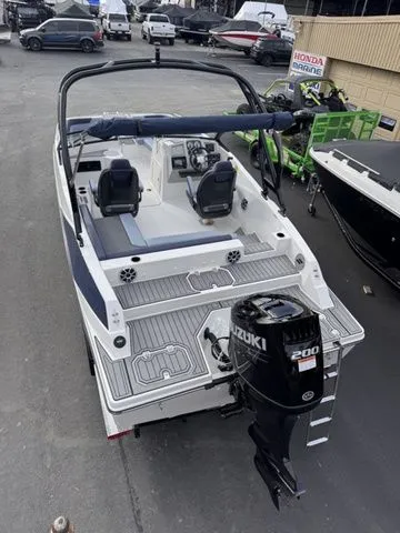 Slide: The Image of Starcraft SVX OB 210 DC OB w/200hp and Trailer 2026 - 46