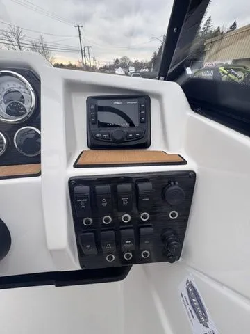 Slide: The Image of Starcraft SVX OB 230 DC OB w/250hp and Trailer 2026 - 21