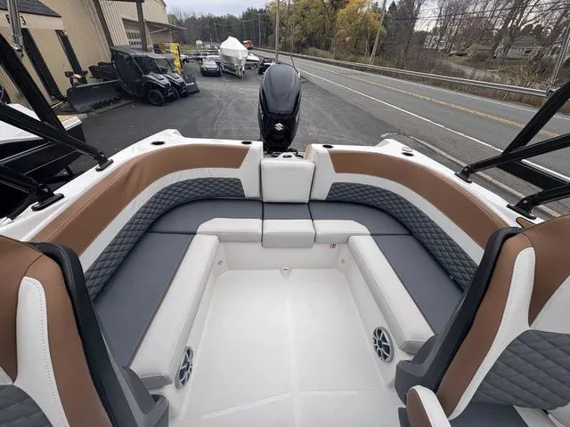 Slide: The Image of Starcraft SVX OB 230 DC OB w/250hp and Trailer 2026 - 28