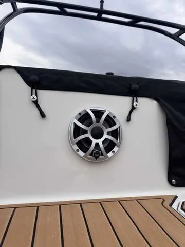 Slide: The Image of Starcraft SVX OB 230 DC OB w/250hp and Trailer 2026 - 43