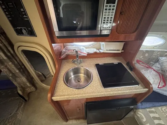 Slide: The Image of Rinker Fiesta Vee 270 2005 - 13