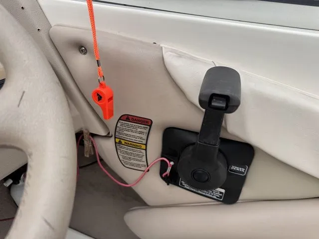 Slide: The Image of Stingray 200CS/CX 2002 - 12