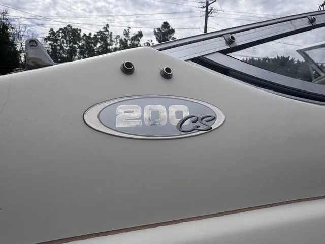 Slide: The Image of Stingray 200CS/CX 2002 - 19