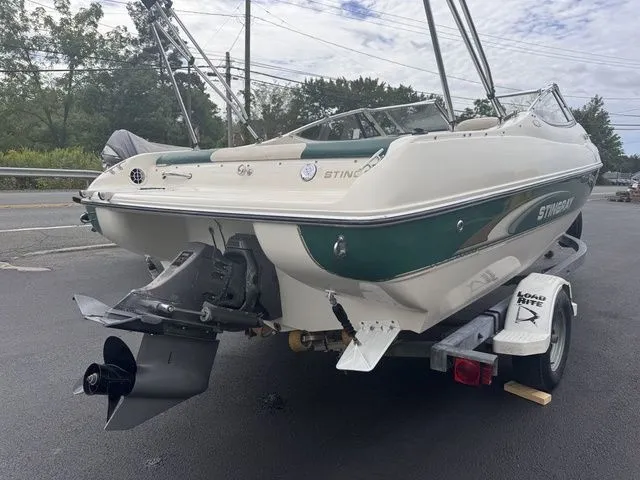 Slide: The Image of Stingray 200CS/CX 2002 - 2