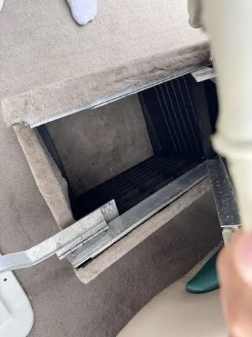 Slide: The Image of Stingray 200CS/CX 2002 - 23