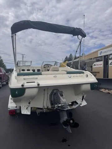 Slide: The Image of Stingray 200CS/CX 2002 - 3