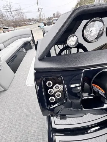 Slide: The Image of Crest Caribbean 250 Double-Decker Tri-Toon w/250hp, Trai 2026 - 11