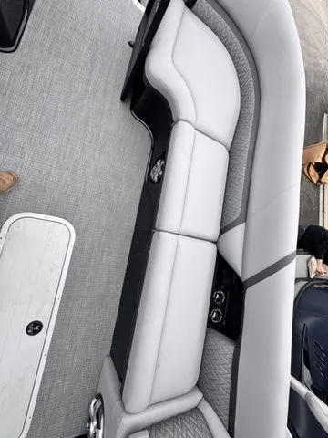 Slide: The Image of Crest Caribbean 250 Double-Decker Tri-Toon w/250hp, Trai 2026 - 24