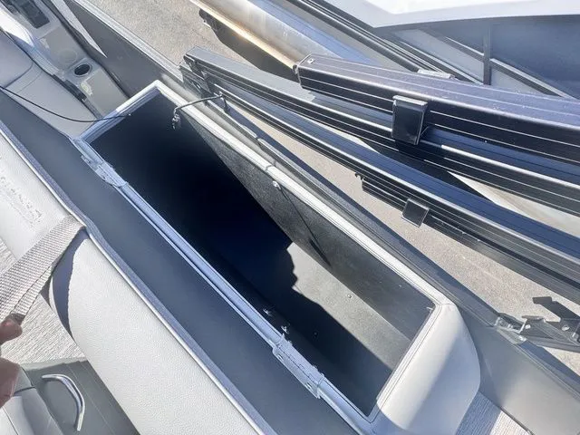 Slide: The Image of Starcraft EXS 1 Q DH Tri-Toon Includes 140hp and Trailer 2026 - 37