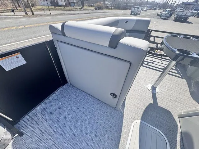 Slide: The Image of Starcraft EXS 1 Q DH Tri-Toon Includes 140hp and Trailer 2026 - 38