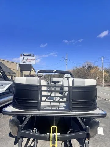 Slide: The Image of Starcraft EXS 1 Q DH Tri-Toon Includes 140hp and Trailer 2026 - 4