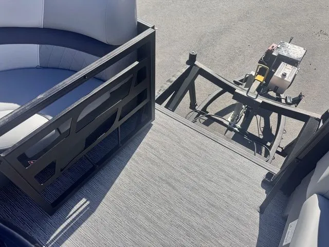 Slide: The Image of Starcraft EXS 1 Q DH Tri-Toon Includes 140hp and Trailer 2026 - 49