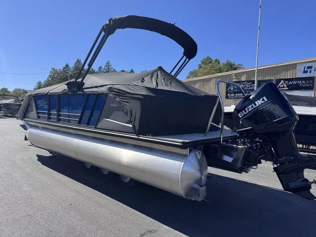 Slide: The Image of SunChaser Lucerne 22 LR DH Sport 2026 - 30