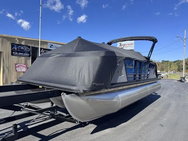 Slide: The Image of SunChaser Lucerne 22 LR DH Sport 2026 - 32