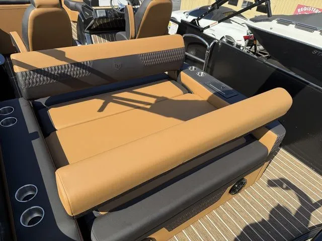 Slide: The Image of Premier 230 Solaris RL-CL PTX Tri-Toon 250hp w/Trailer 2026 - 20