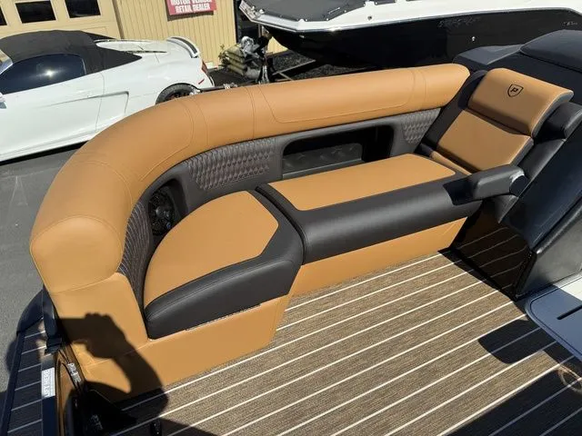 Slide: The Image of Premier 230 Solaris RL-CL PTX Tri-Toon 250hp w/Trailer 2026 - 26