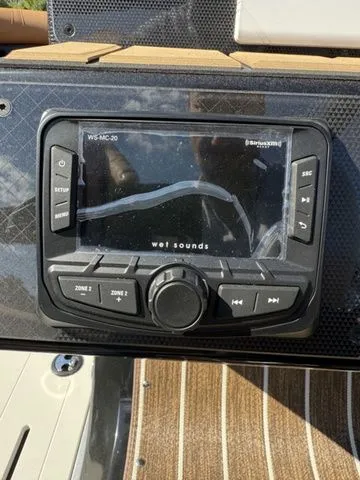 Slide: The Image of Premier 230 Solaris RL-CL PTX Tri-Toon 250hp w/Trailer 2026 - 38