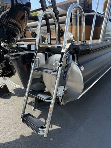 Slide: The Image of Premier 230 Solaris RL-CL PTX Tri-Toon 250hp w/Trailer 2026 - 54