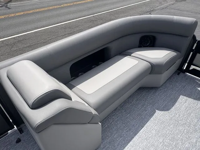 Slide: The Image of Premier 230 Sunsation RF-CL PTX Tri-Toon 200hp w/Trailer 2026 - 33