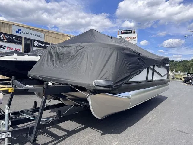 Slide: The Image of Premier 230 Sunsation RL-CL PTX Tri-Toon 200hp w/Trailer 2026 - 42