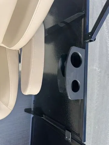 Slide: The Image of Premier 220 Sunscape RL-CL PTX Tri-Toon 150hp w/Trailer 2026 - 23