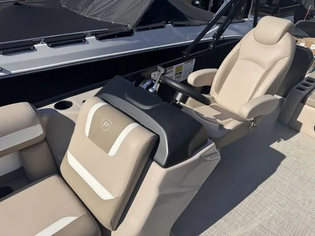 Slide: The Image of Premier 220 Sunscape RL-CL PTX Tri-Toon 150hp w/Trailer 2026 - 26