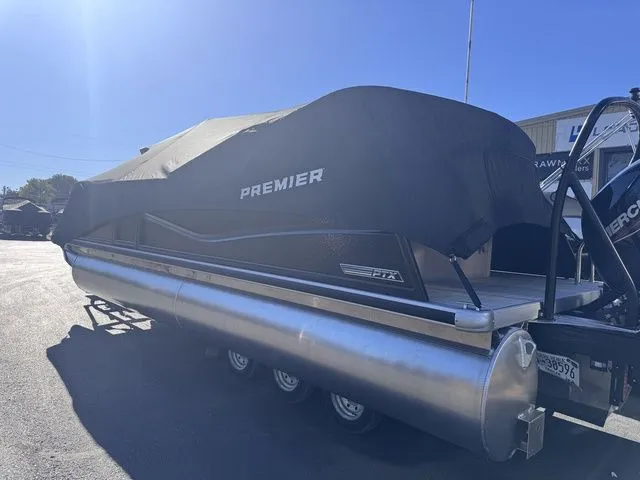 Slide: The Image of Premier 220 Sunscape RL-CL PTX Tri-Toon 150hp w/Trailer 2026 - 29