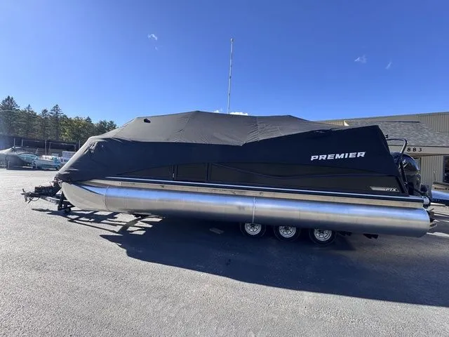 Slide: The Image of Premier 220 Sunscape RL-CL PTX Tri-Toon 150hp w/Trailer 2026 - 30