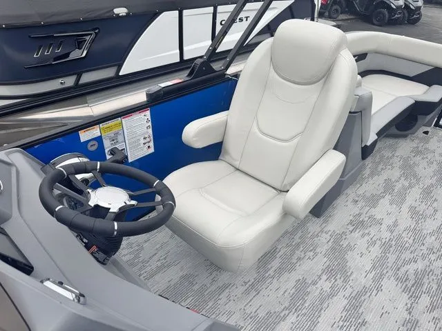 Slide: The Image of Starcraft VX 22 R DH Tritoon 150 Hp W/Trailer 2026 - 25