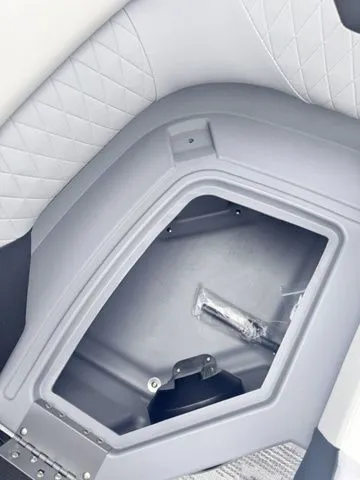 Slide: The Image of Starcraft VX 22 R DH Tritoon 150 Hp W/Trailer 2026 - 37