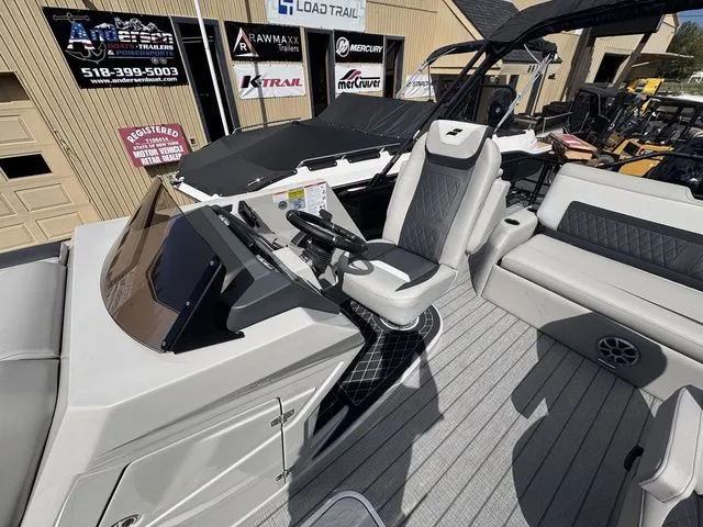 Slide: The Image of Starcraft SLS 3 Q DH Tri-Toon Includes 200hp and Trailer 2026 - 13