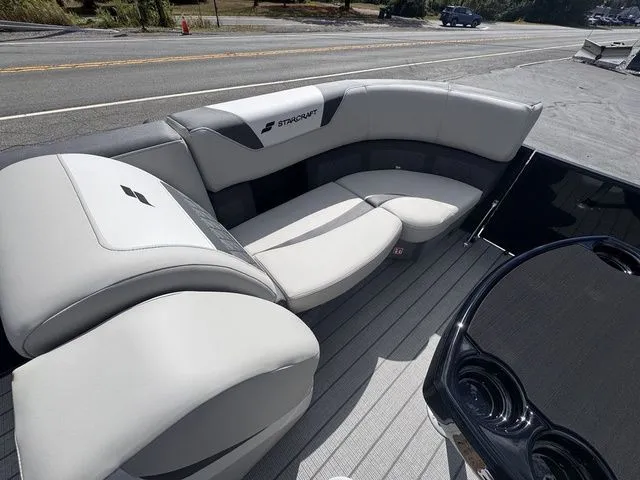 Slide: The Image of Starcraft SLS 3 Q DH Tri-Toon Includes 200hp and Trailer 2026 - 20