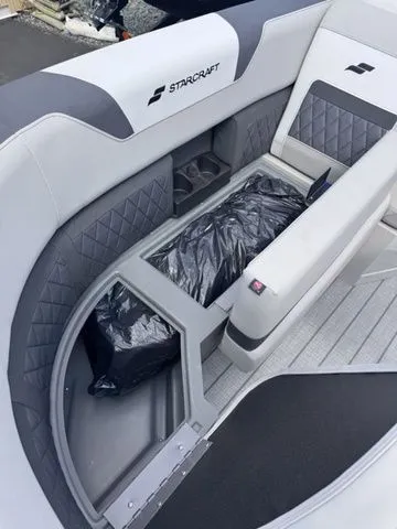 Slide: The Image of Starcraft SLS 3 Q DH Tri-Toon Includes 200hp and Trailer 2026 - 36