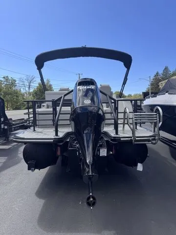 Slide: The Image of Starcraft SLS 3 Q DH Tri-Toon Includes 200hp and Trailer 2026 - 6