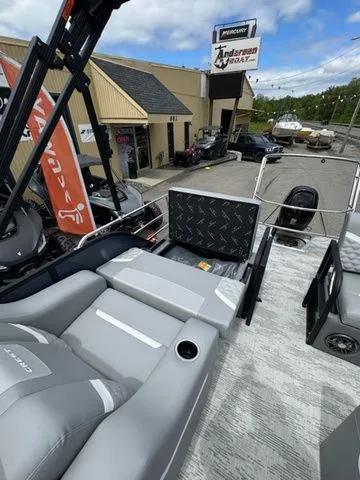 Slide: The Image of Crest Classic 220 SLRC Pontoon w/90hp, Trailer, Extended 2025 - 7