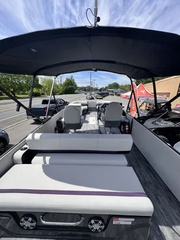 Slide: The Image of Crest Caribbean 230 SLS Tri-Toon w/200hp, Trailer, Exten 2025 - 18