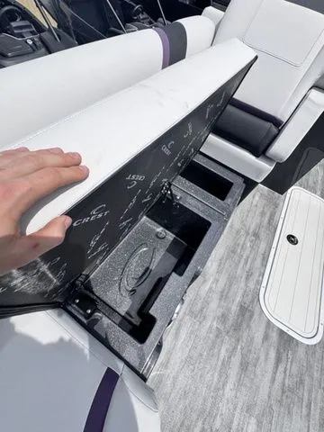 Slide: The Image of Crest Caribbean 230 SLS Tri-Toon w/200hp, Trailer, Exten 2025 - 31