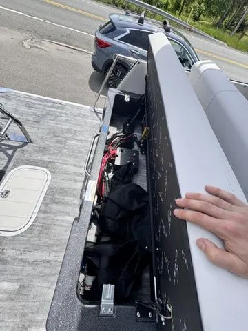 Slide: The Image of Crest Caribbean 230 SLS Tri-Toon w/200hp, Trailer, Exten 2025 - 36